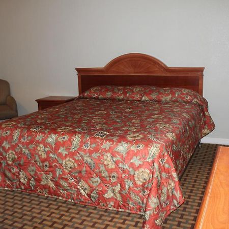 Coach N Four Motel Grass Valley Bagian luar foto